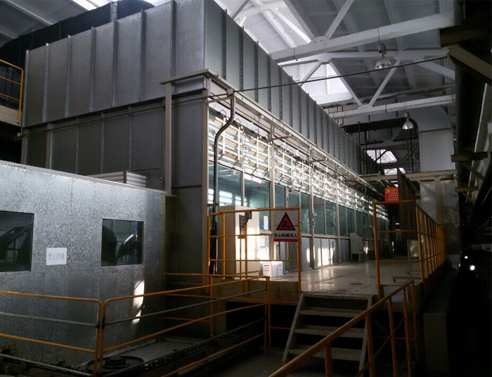 汽車外飾件噴漆室外部